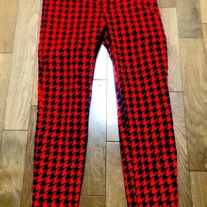 GAP  size 2 slim cropped pants with stretch